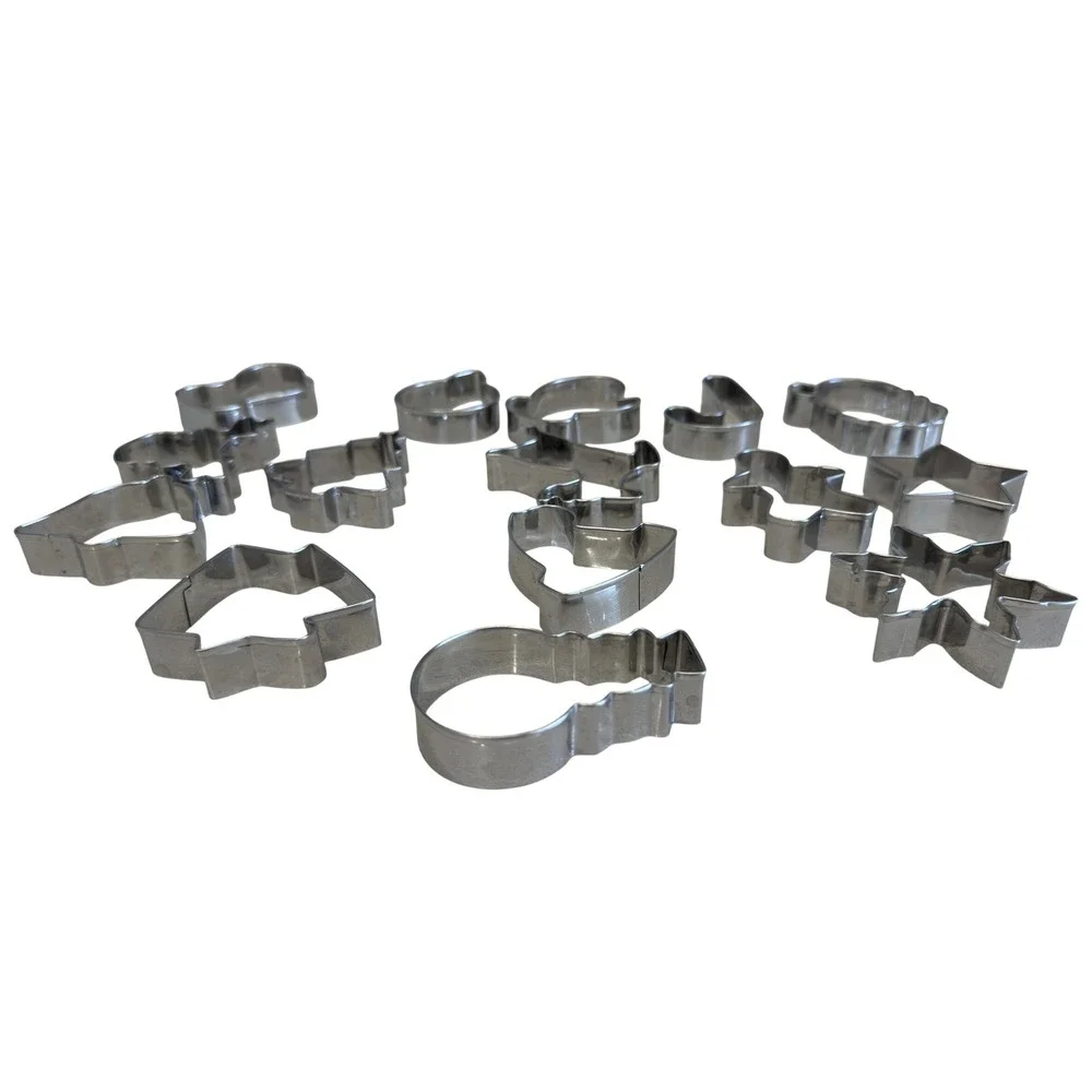 14 Piece Christmas Cookie Cutter Set Stainless Steel Holiday Baking Molds Silver